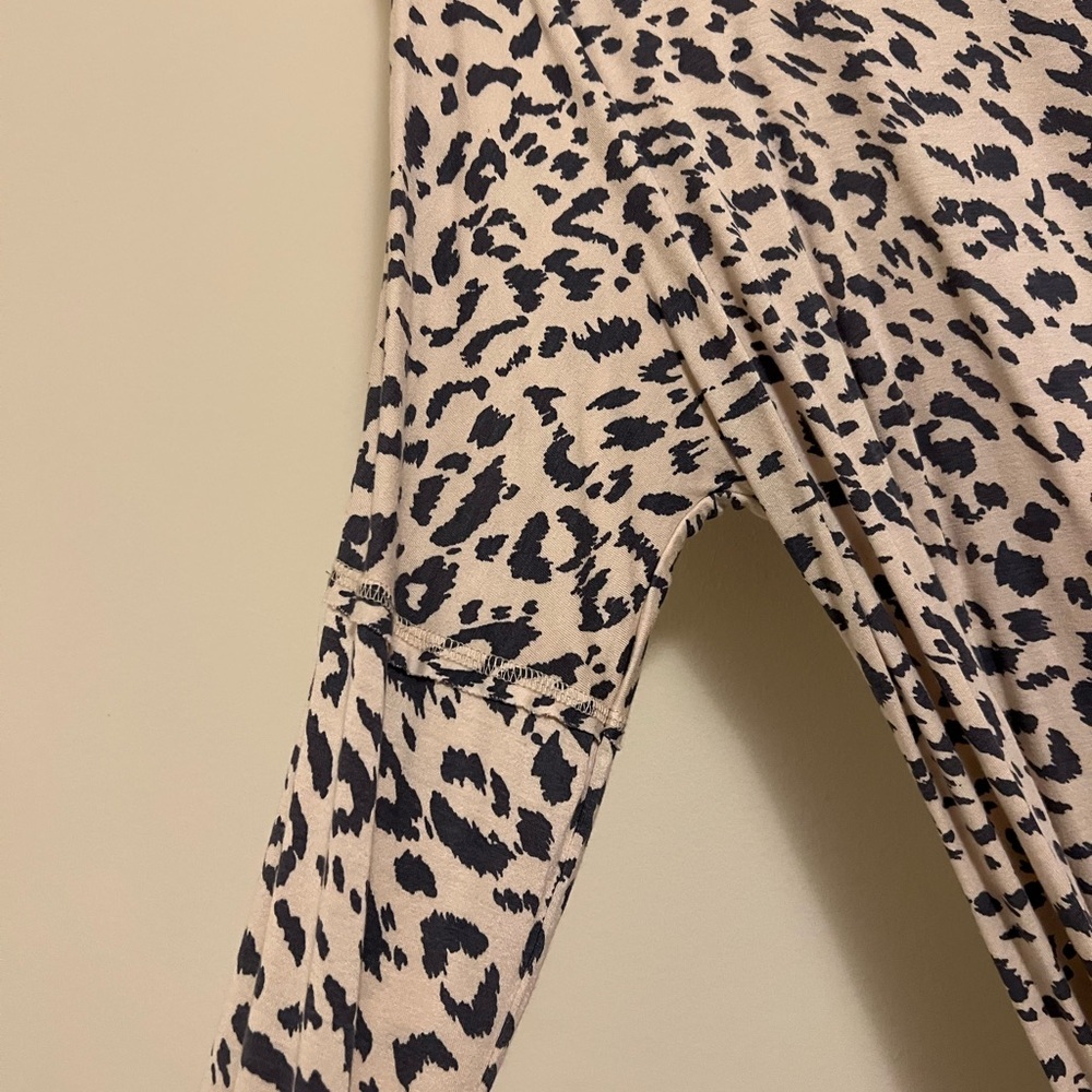 Kelly Reneé Shirt - Picture 3 of 7